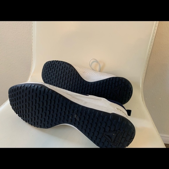 Shoes - Picture 13 of 14